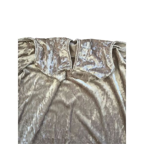 Ro & De by Anthropologie Womens Top Size Medium - Picture 4 of 4